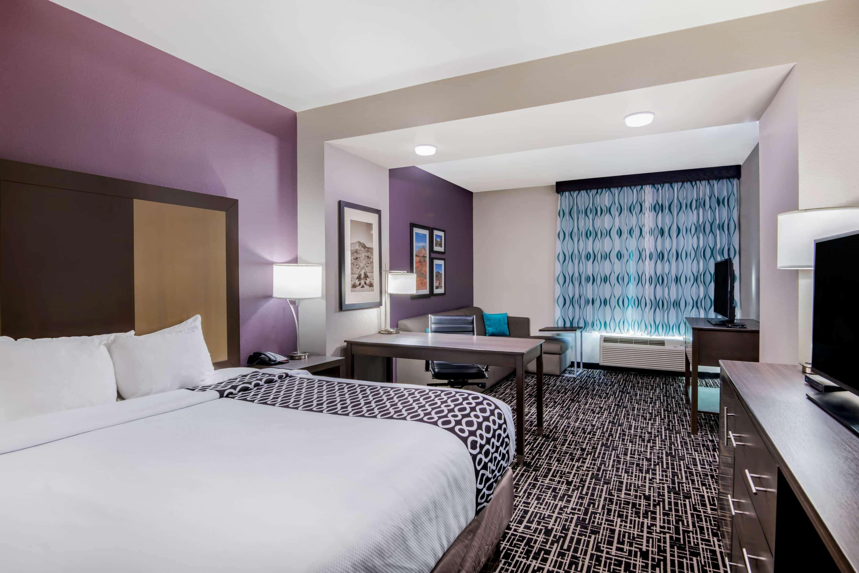 La Quinta By Wyndham Pampa Hotel Ngoại thất bức ảnh