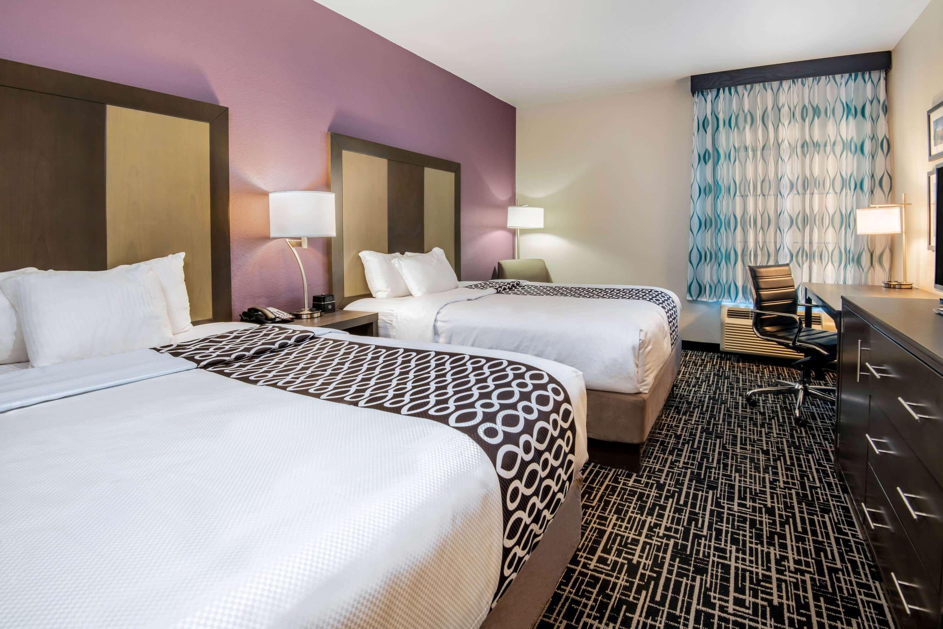 La Quinta By Wyndham Pampa Hotel Ngoại thất bức ảnh
