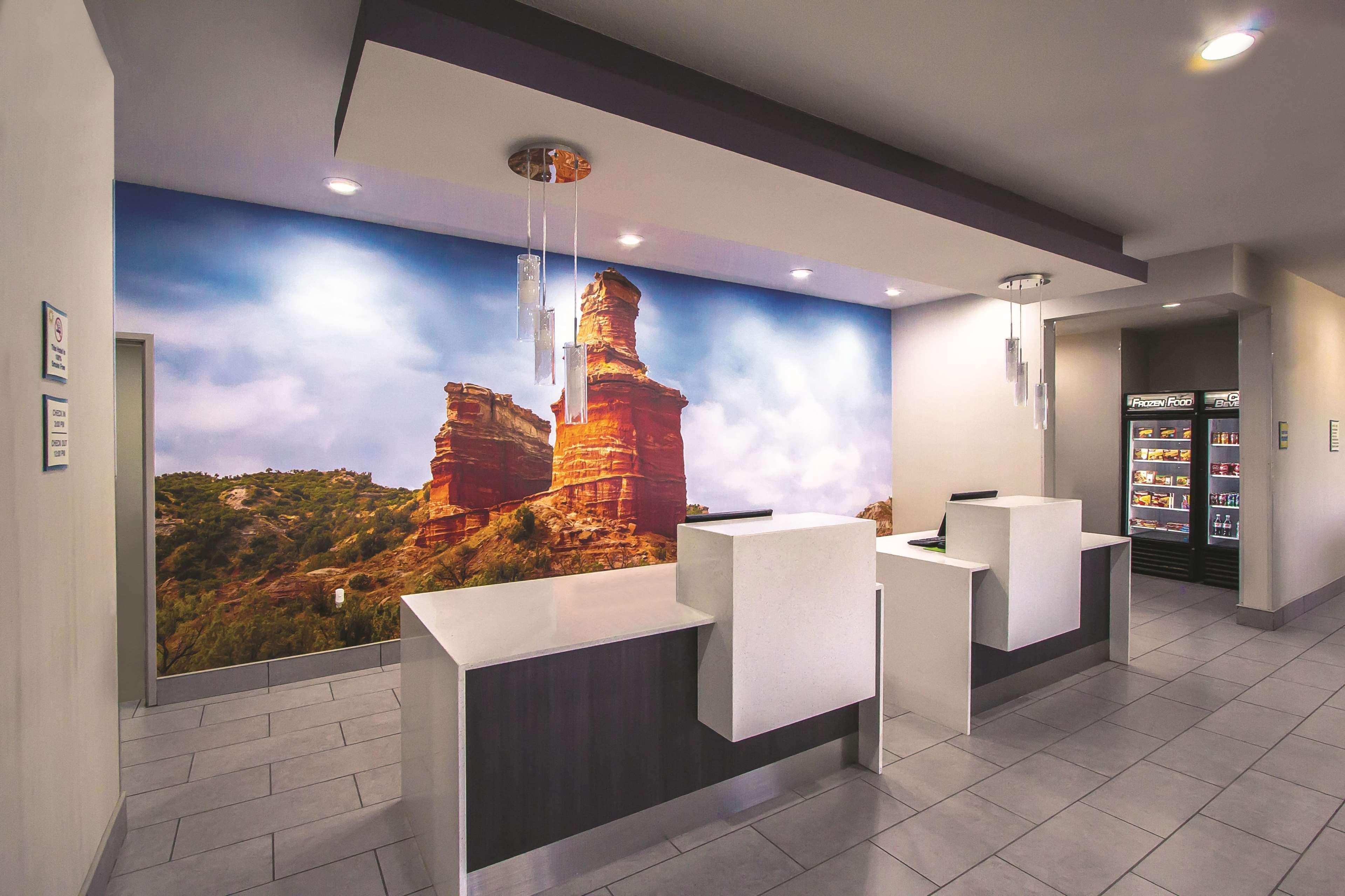 La Quinta By Wyndham Pampa Hotel Ngoại thất bức ảnh